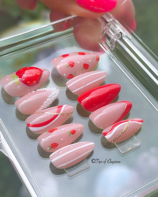 Summer Strawberries | Pre-Design Press on Nail set