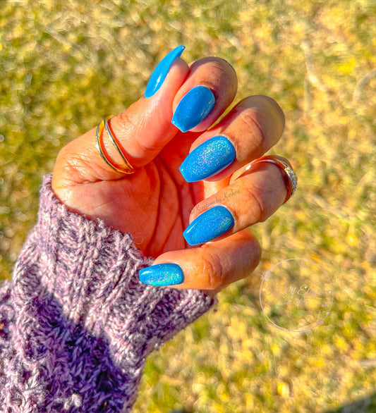 Blue Lagoon | Pre-Designed Custom Press-on Nail Set