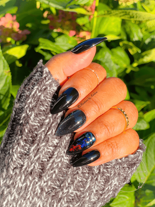 Raven | Pre-Design Custom Press-on Nail Set